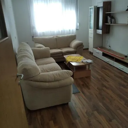Stan Apartment *